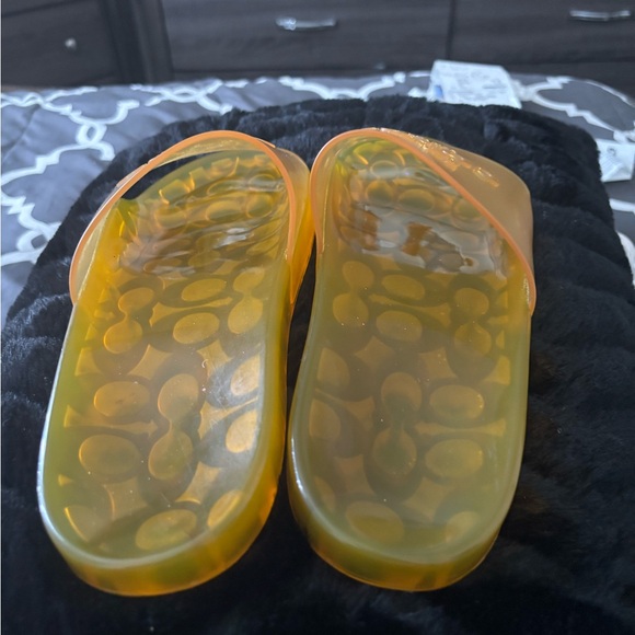 COACH POOL SLIDES - Picture 2 of 2